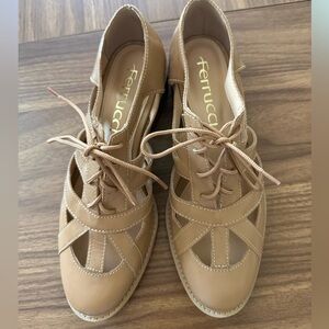 Women’s Tan Lace-Up Cutout Loafers